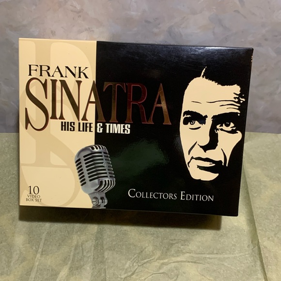 Sinatra HIS LIFE AND TIMES COLLECTORS EDITION VHS TAPES - Picture 1 of 6